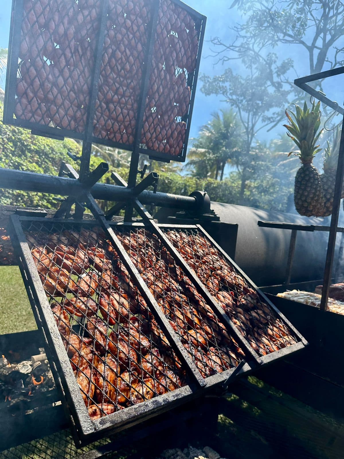 Costelão assado lentamente na brasa